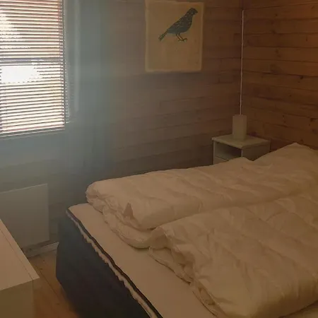 Dom wakacyjny 3 Bedroom In *