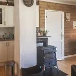 بيت للعطل 3 Bedroom In فرادال